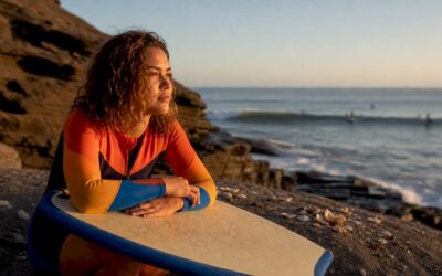 Surf School vs Self Teaching: Which Is Right for You?