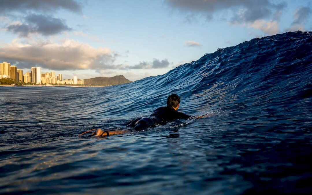 Use Summer Drills to Surf Winter Waves: Winter vs Summer Surfing